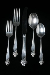 68-PIECE WALLACE STERLING SILV