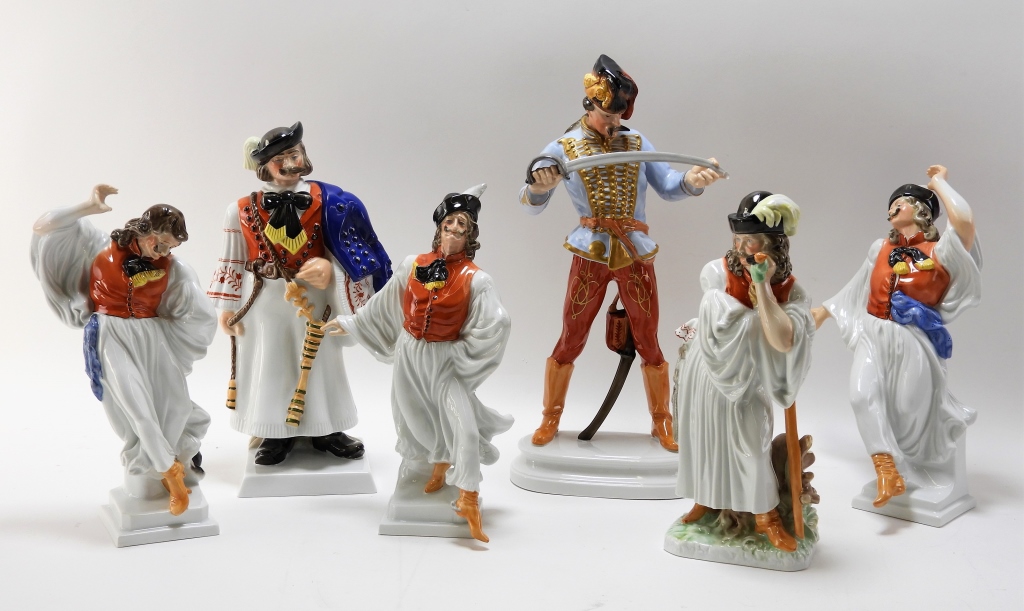 6PC HEREND HUNGARIAN FOLK DANCER