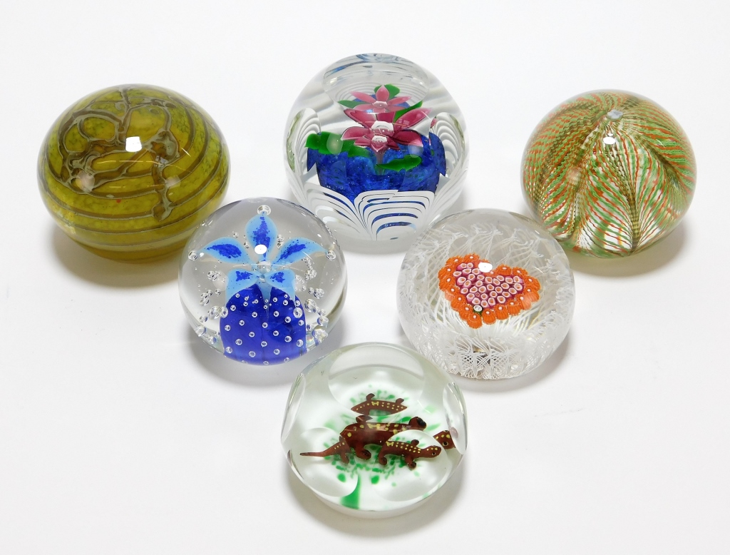6PC SIGNED ART GLASS PAPERWEIGHTS