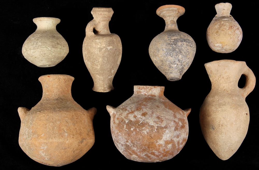 (7) ANCIENT VESSELS - Seven Clay