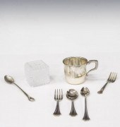 (7) BABY ITEMS, PERETTI TIFFAN