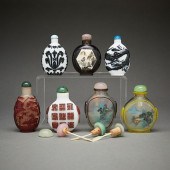 7 CHINESE GLASS OVERLAY SNUFF