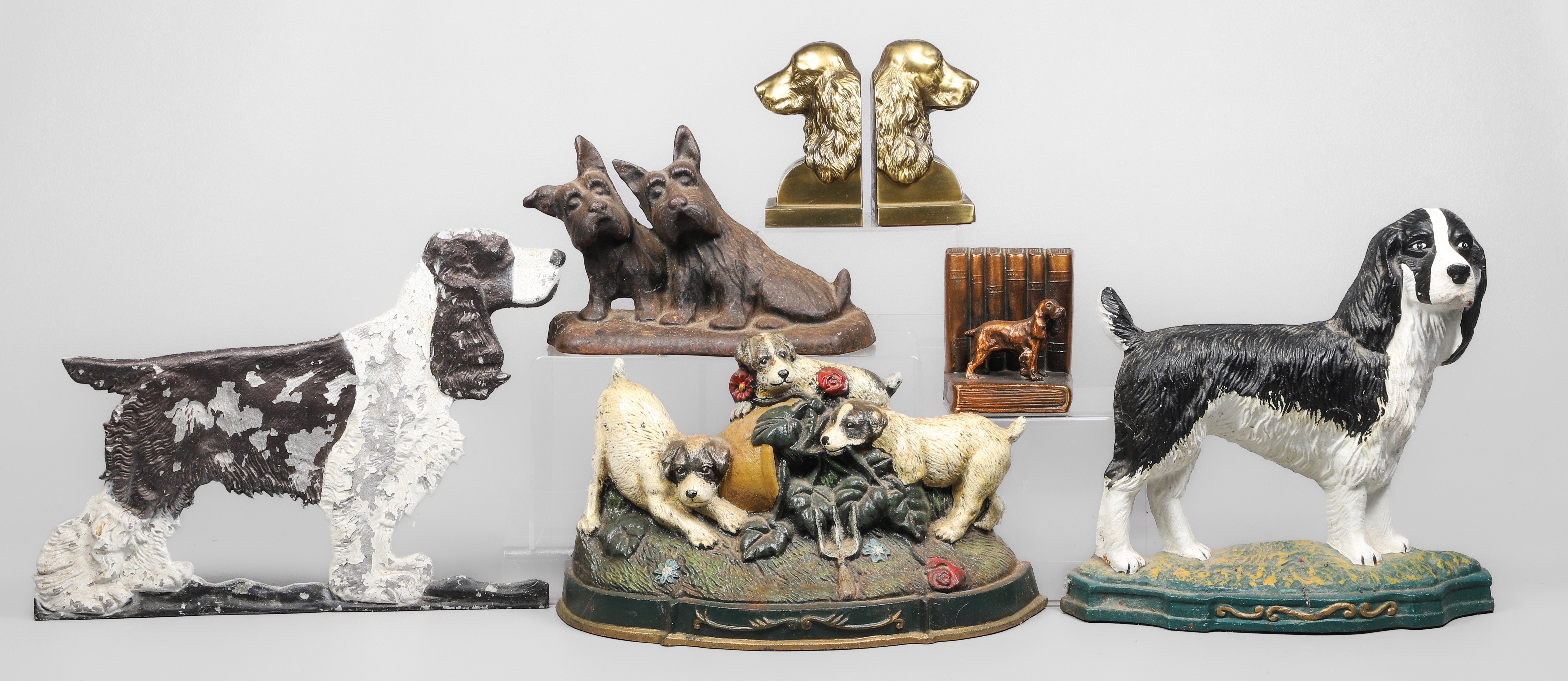 (7) Metal dog items, c/o cast
