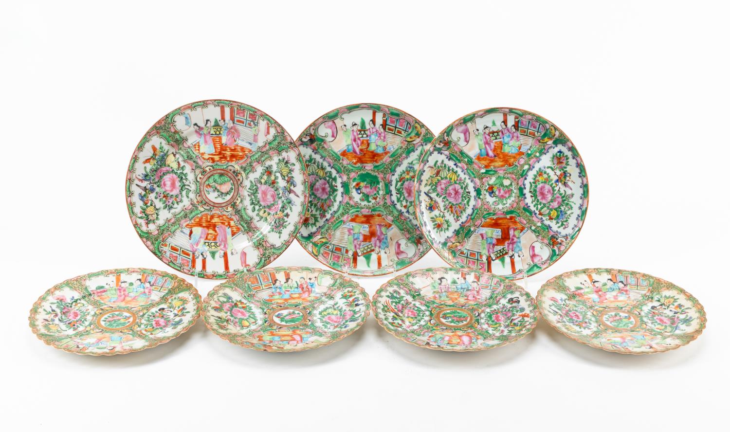 7 PCS ROSE MEDALLION PLATES, FOUR
