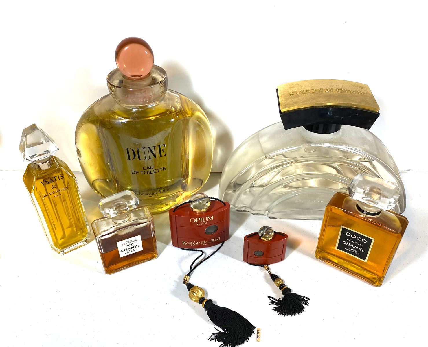 7 PIECE PERFUME BOTTLES: 1) Clear &