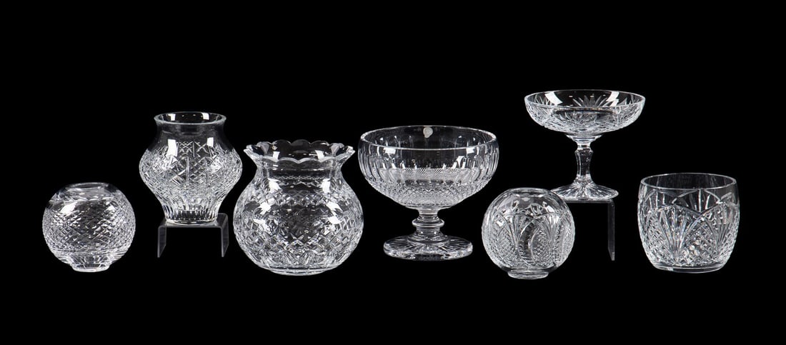 7 PIECES OF WATERFORD CRYSTAL TABLE