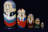 7" RUSSIAN NESTING DOLLS, 5 PI