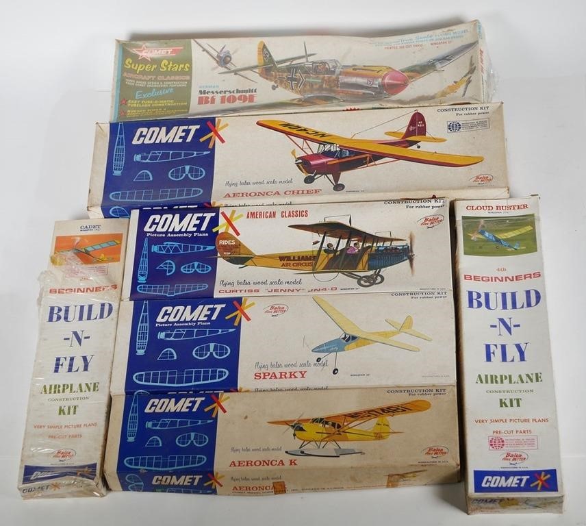7 VINTAGE COMET MODEL AIRPLANE
