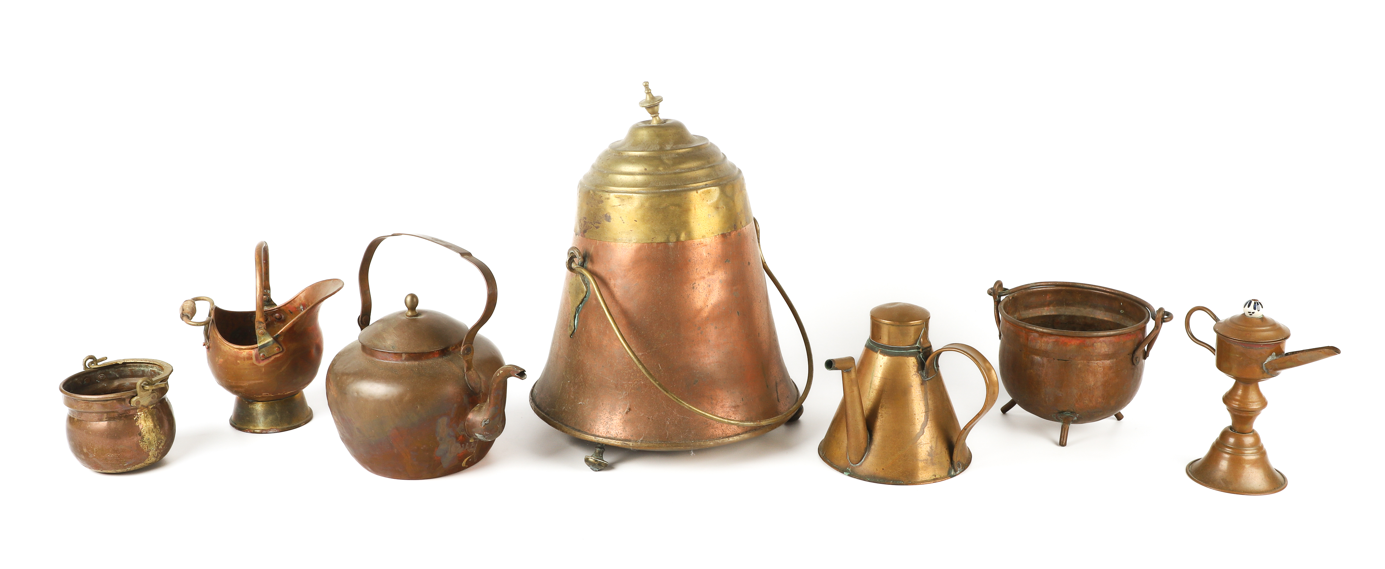 (7) Vintage copper & brass items,
