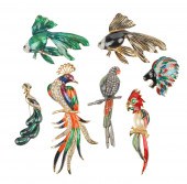 (7) Vintage costume brooch gro