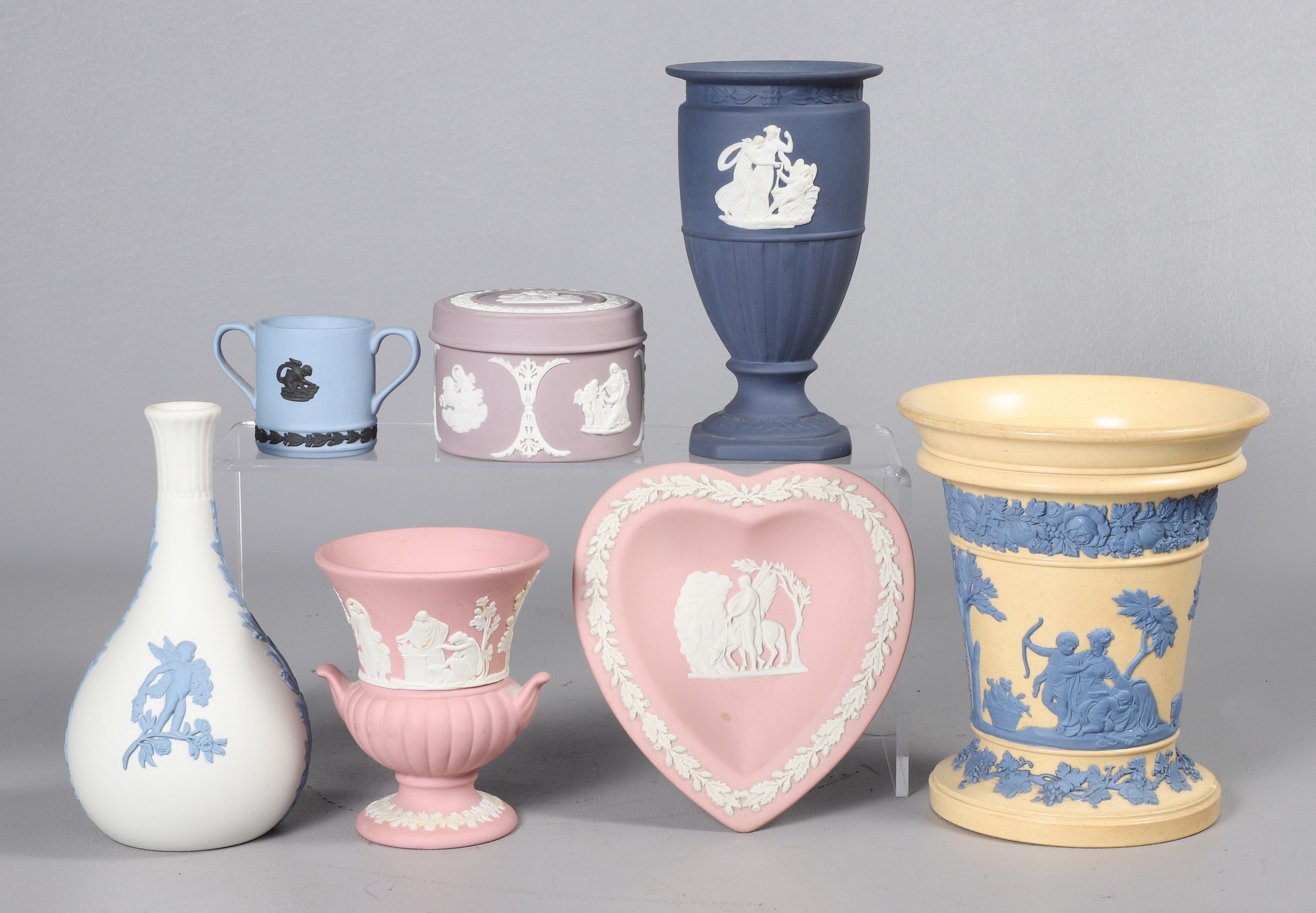 (7) Wedgwood jasperware articles to