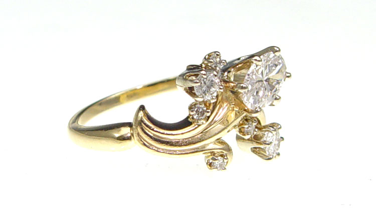 .74 CT DIAMOND DRESS RING: 14K