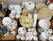 74 PIECE KAISER LAURIANE SET O