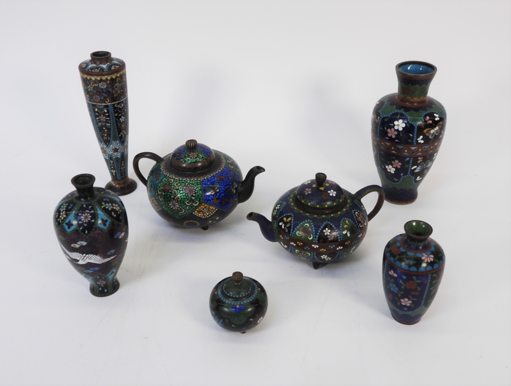 7PC CHINESE CLOISONNE TEAPOTS &