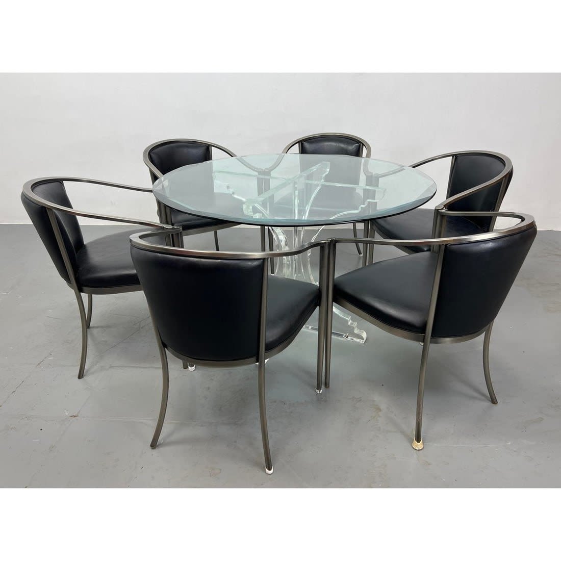 7pc Dining Table and DIA