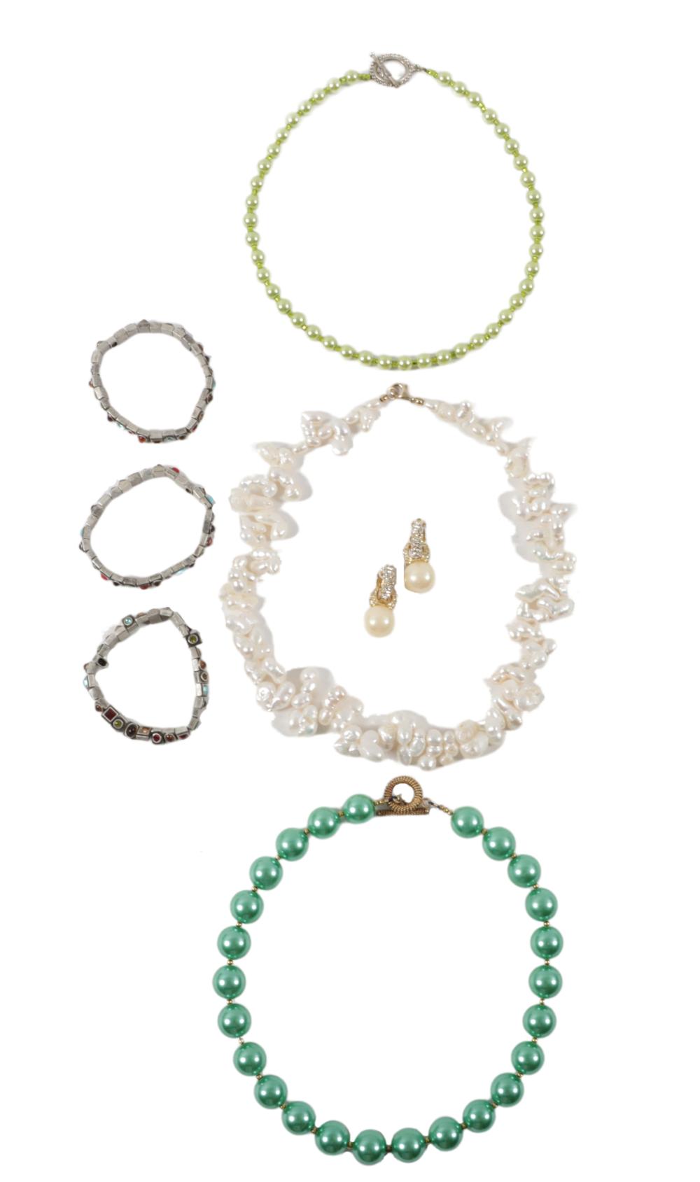 7PC JEWELRY GROUP; BEADED PEARL