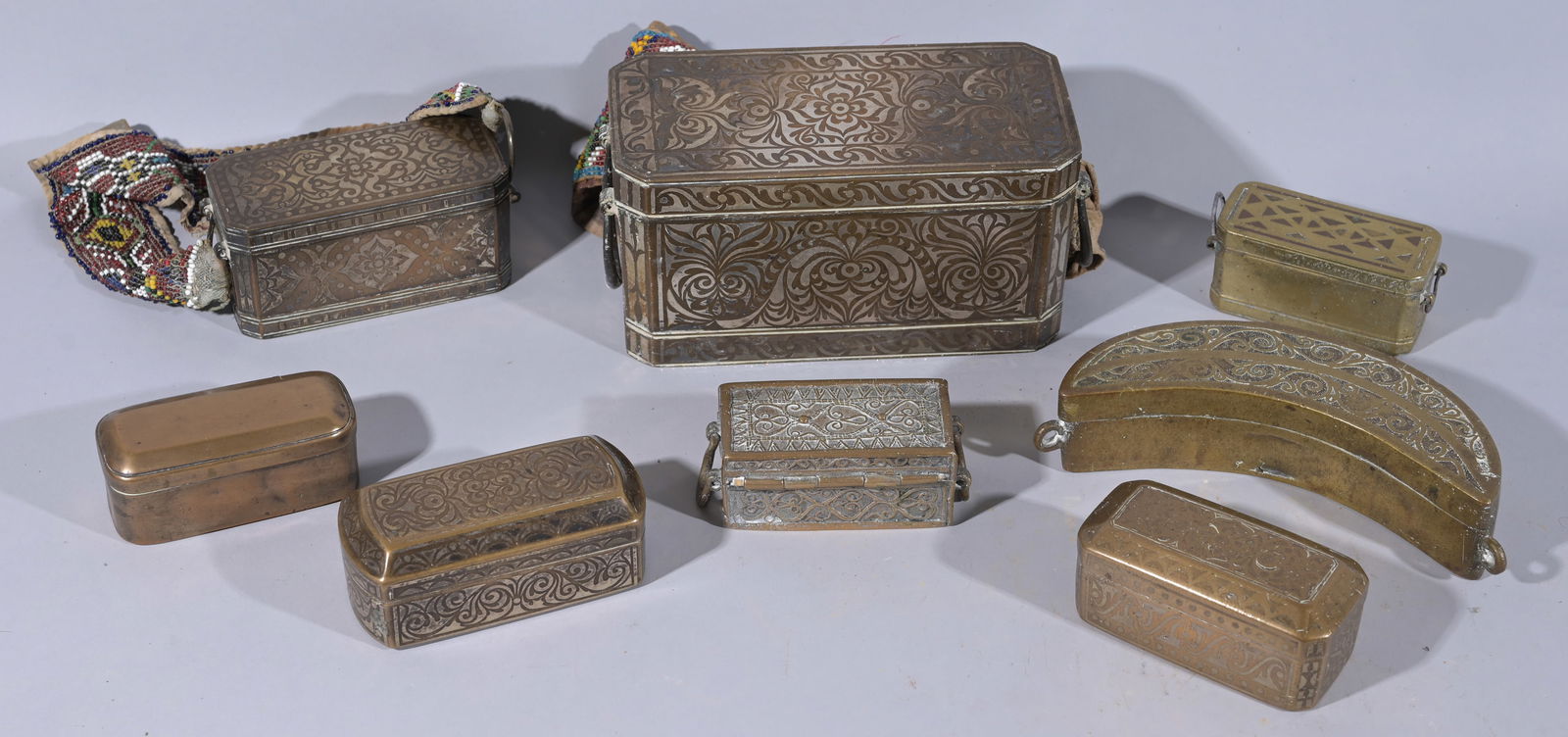 8 ANTIQUE ASSORTED MINDANAO BETEL