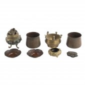 (8) Asian metal items, unmarke