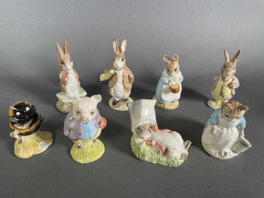 8 FIGURINES ROYAL DOULTON AND ROYAL