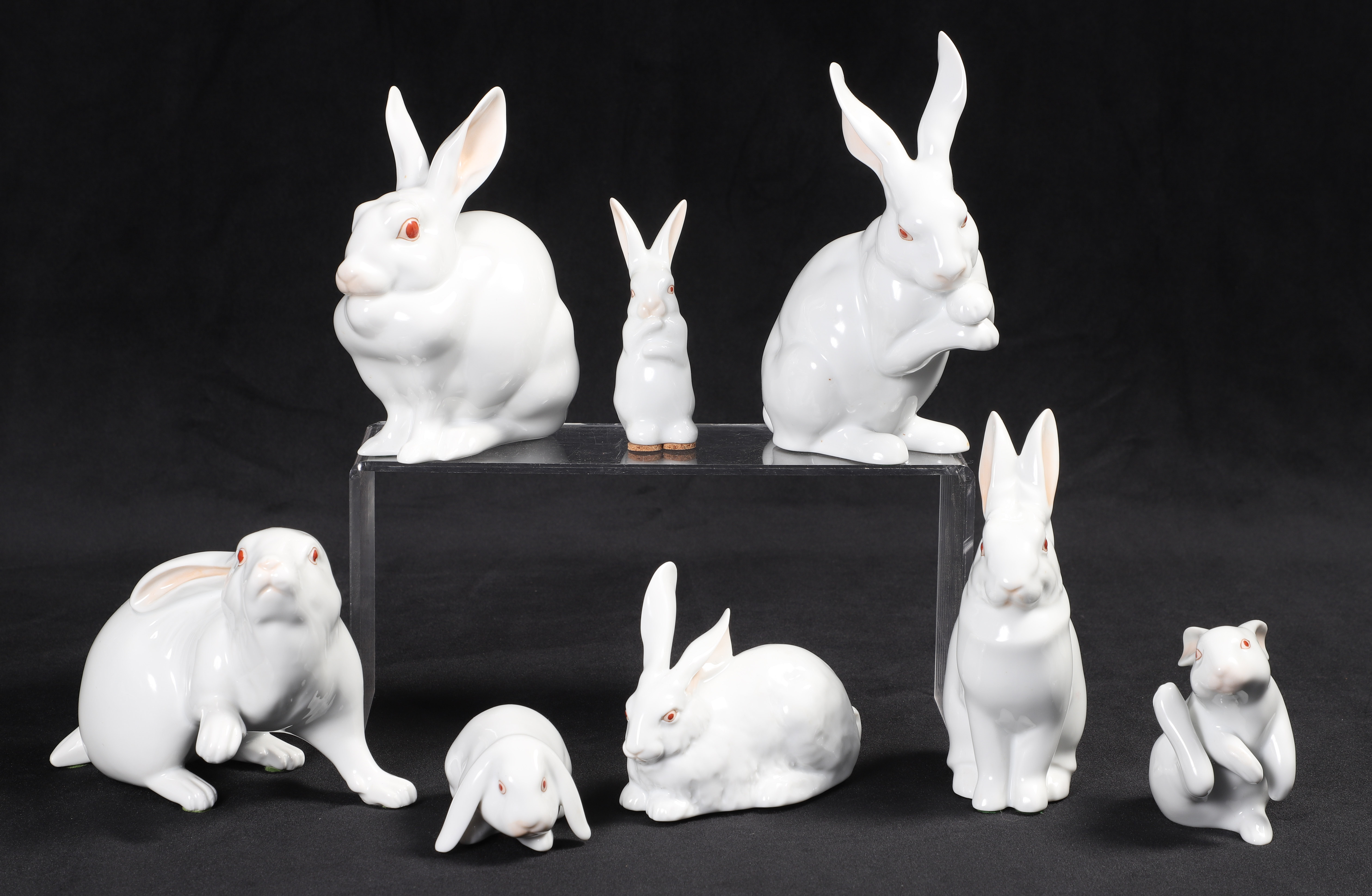 (8) Herend Hungary porcelain