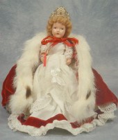 8" Hollywood composition Queen