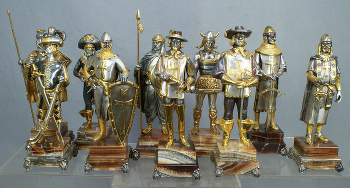8 LE silver and gold tone metal