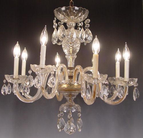8 LIGHT CRYSTAL CHANDELIER: