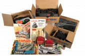 (8) LIONEL MODEL TRAIN ACCESSO