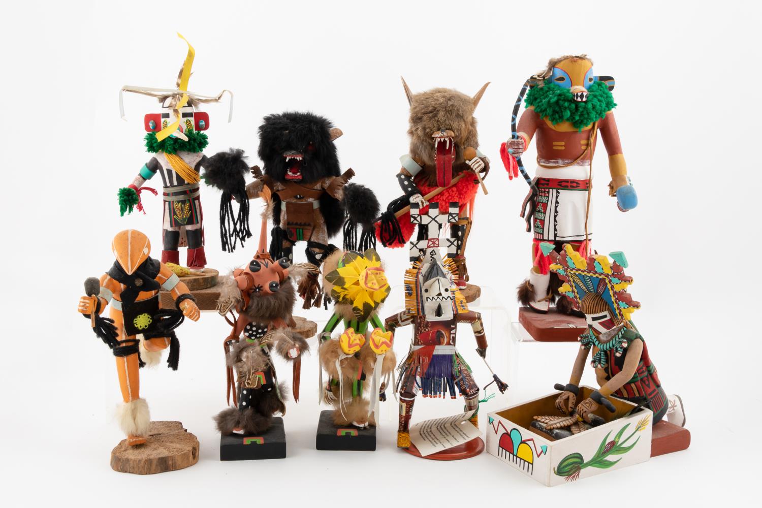 8 NATIVE AMERICAN KACHINA DOLLS,
