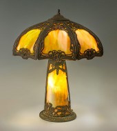 8 PANEL SLAG GLASS LAMP WITH L