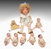 8 PC. DOLL COLLECTION: Compris