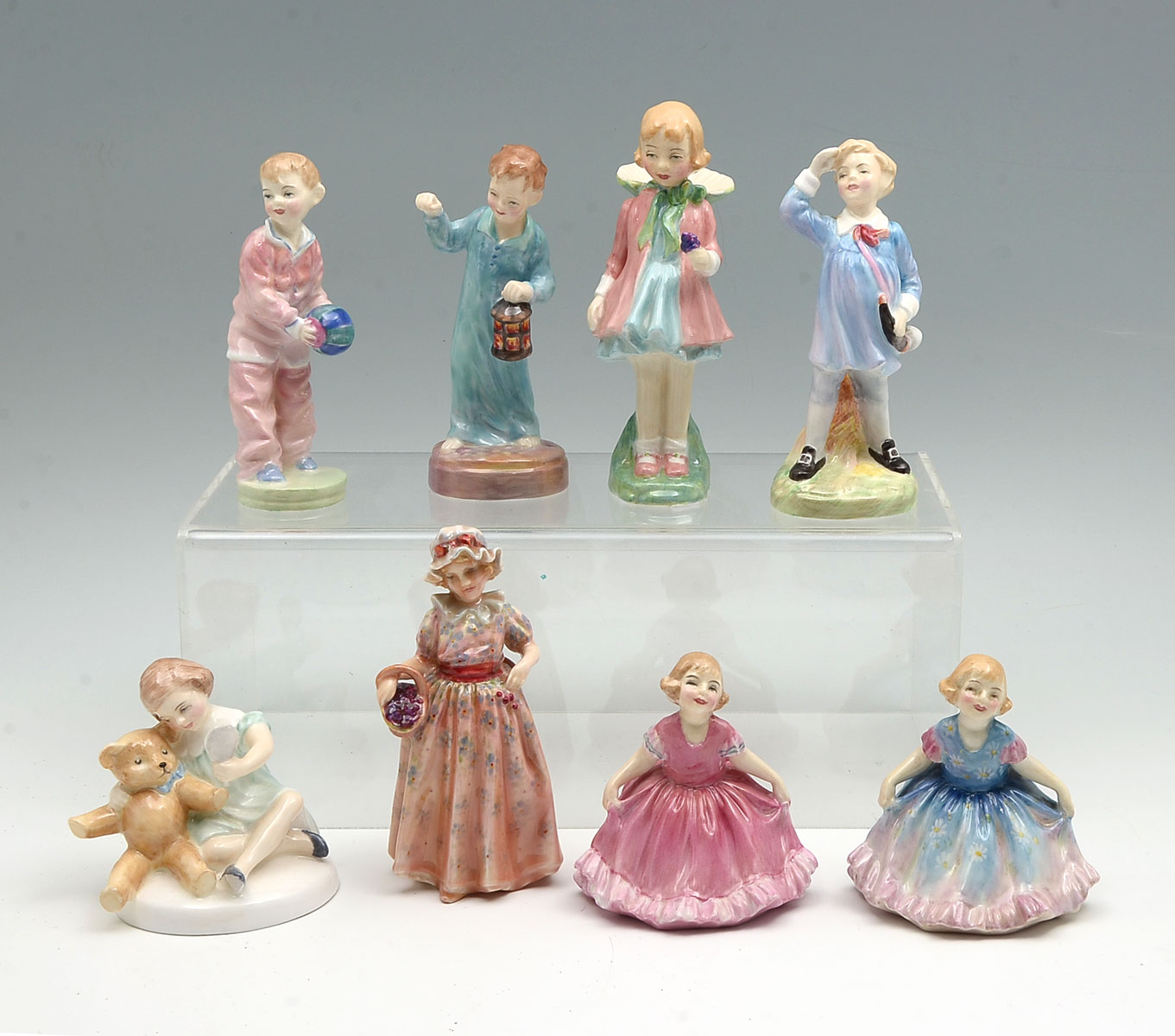 8 PC LOT ROYAL DOULTON FIGURINES: