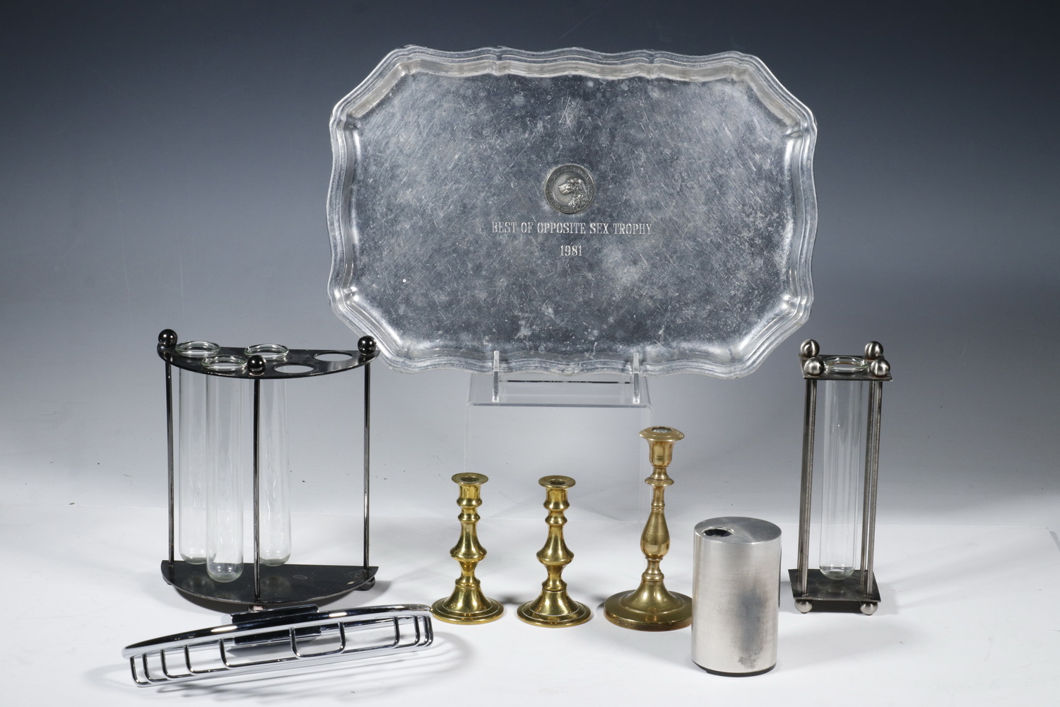 (8 PC) METAL ACCESSORIES Collection