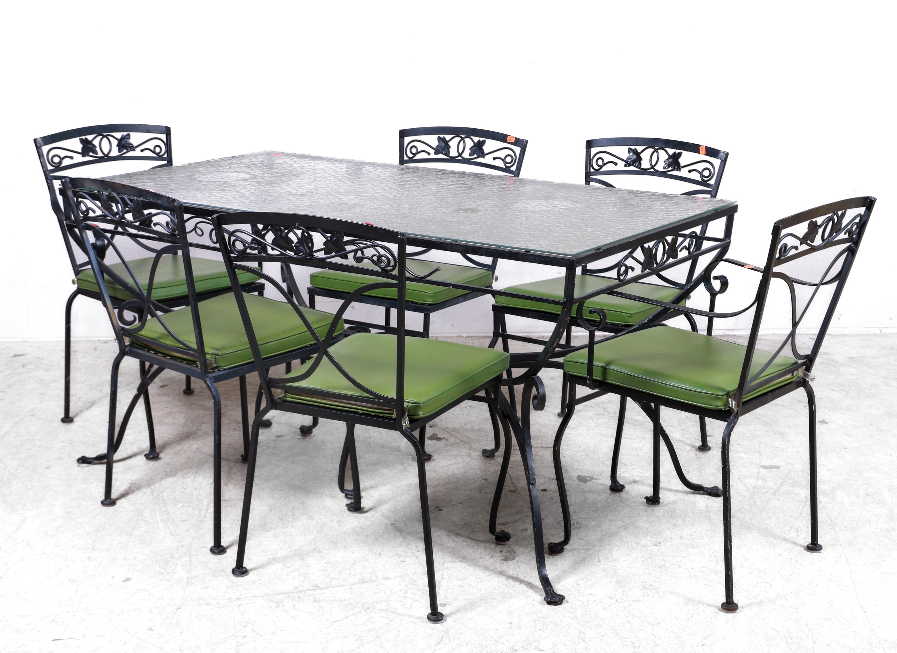 (8) pc Salterini patio dining