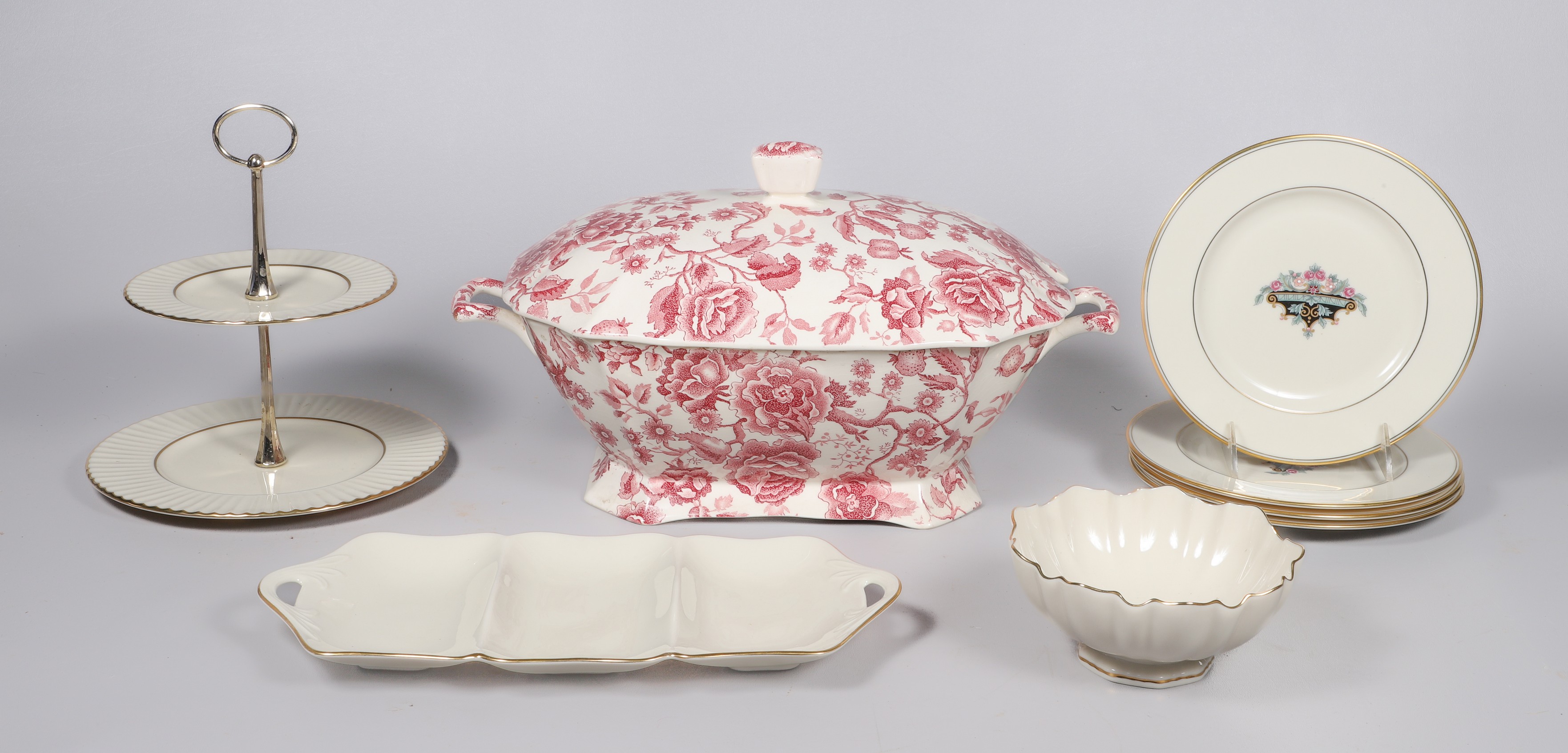 (8) Pcs porcelain, c/o Johnson Bros