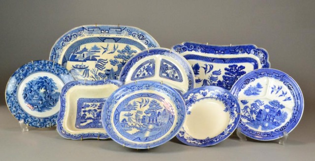 (8) Pieces Blue Willow & Flow