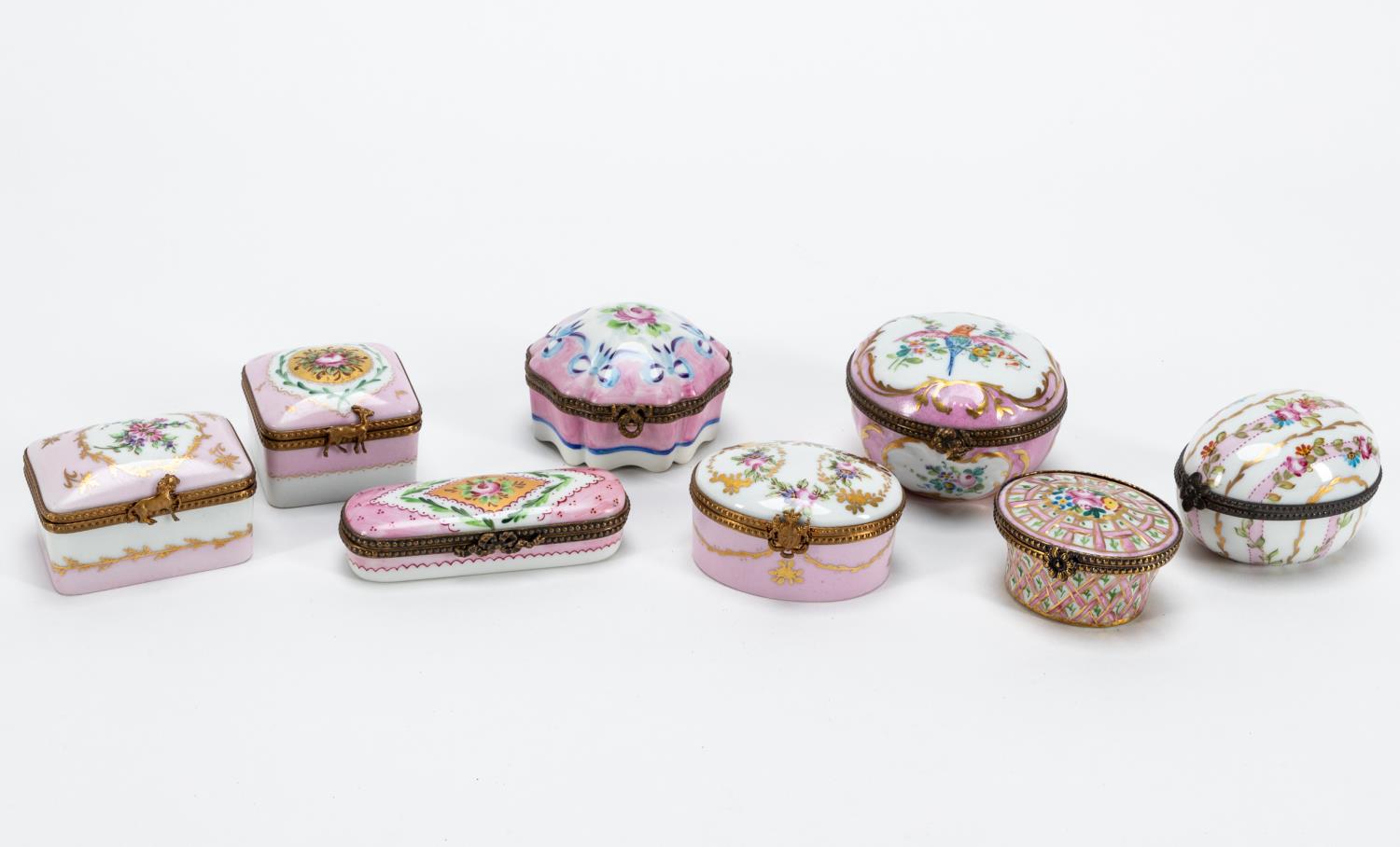 8 PIECES, PORCELAIN LIMOGES