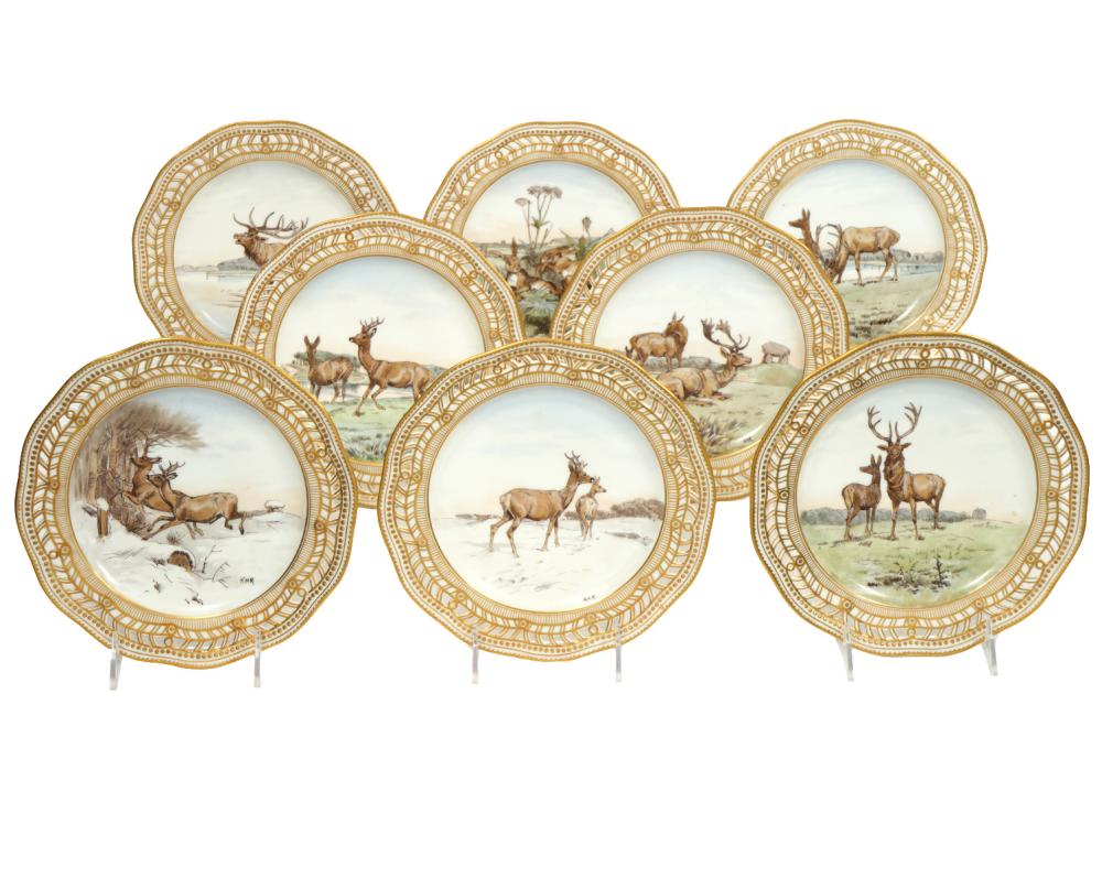 8 ROYAL COPENHAGEN PORCELAIN GAME