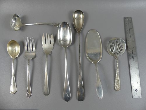 8 STERLING SILVER SERVING PIECESLot
