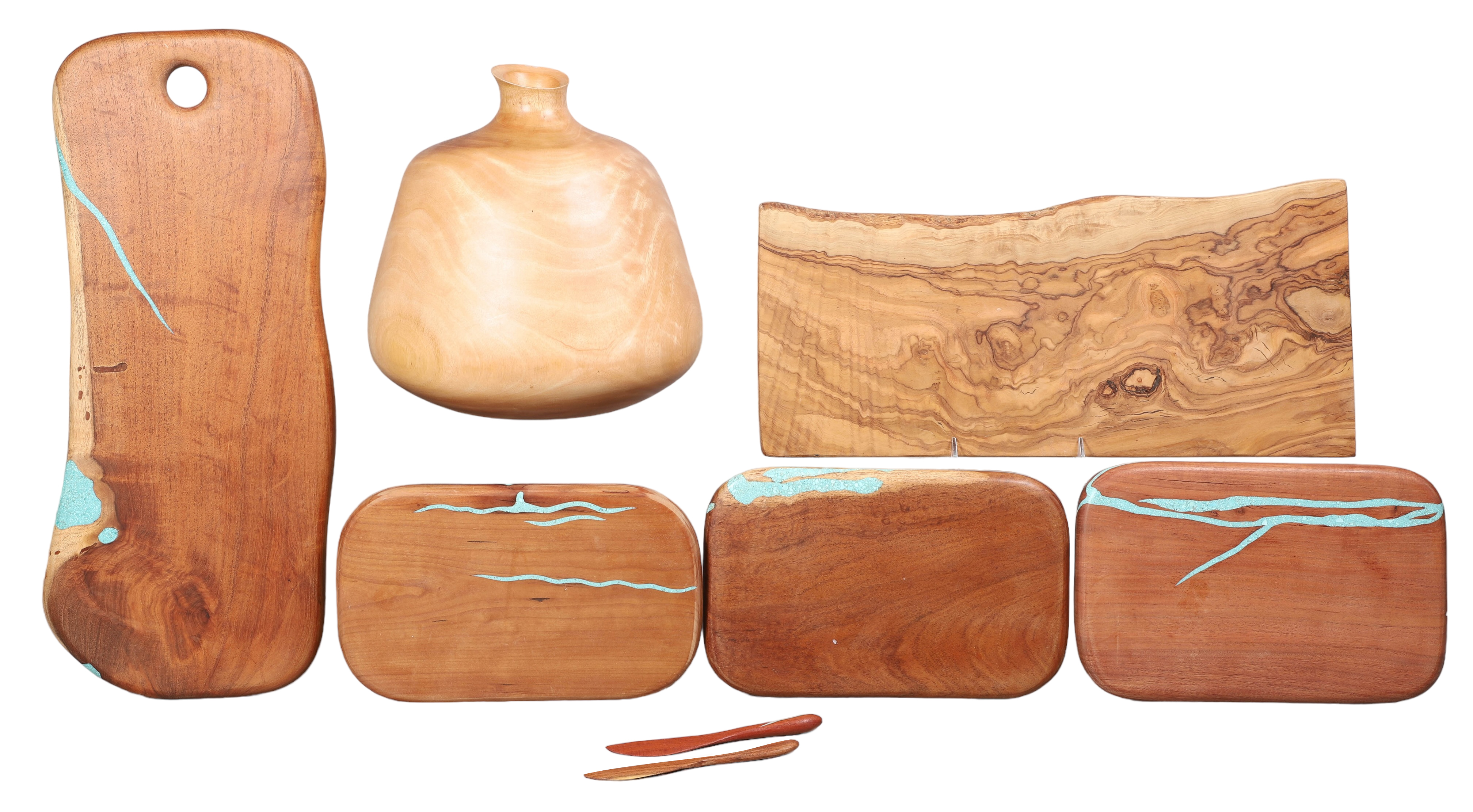 (8) Wooden items, c/o (3) cheese