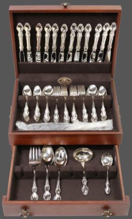 (80) REED & BARTON ENGLISH CROWN