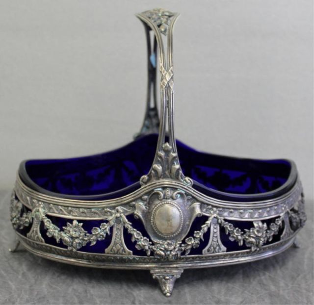 800 Silver Handled Centerpiece With