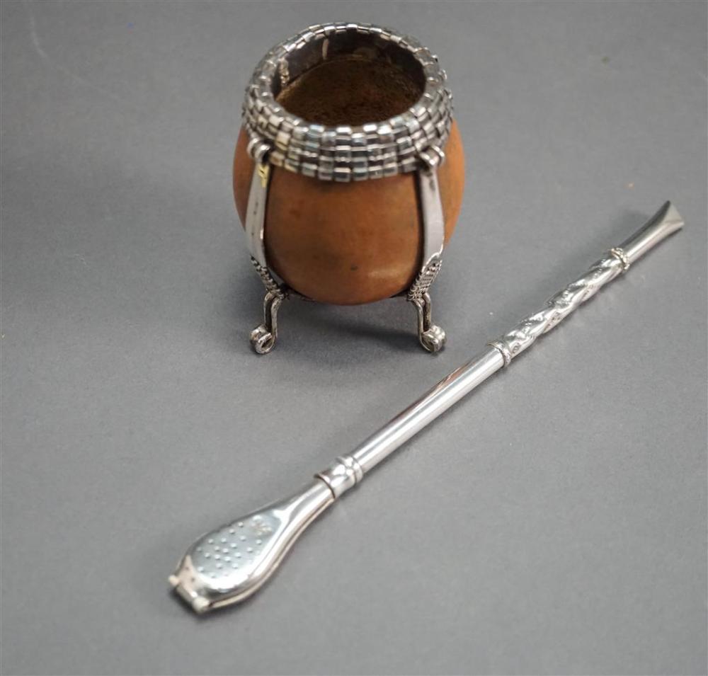 800-SILVER MOUNTED MATE CUP AND
