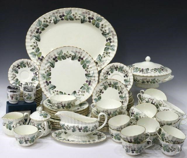 (82) ROYAL WORCESTER 'LAVINIA' BONE