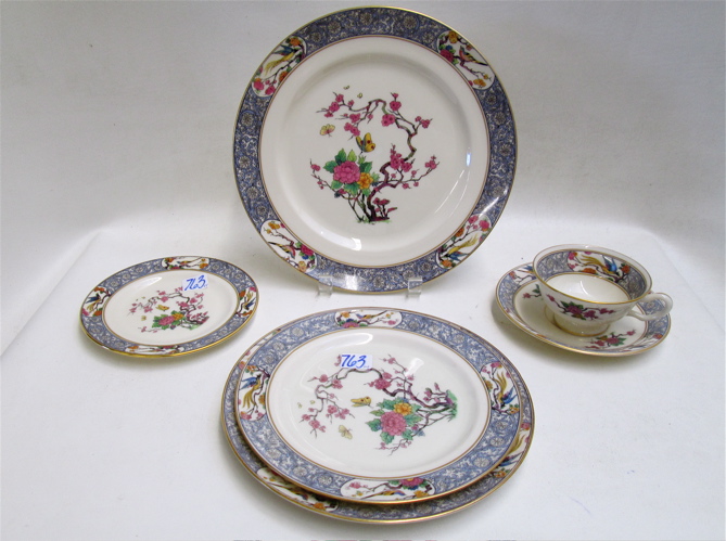 84 PIECE LENOX FINE CHINA SET in
