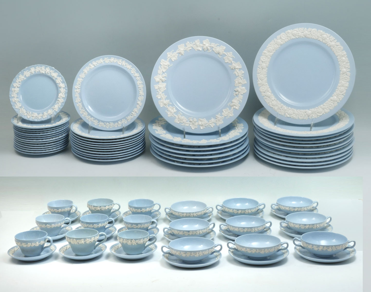 87 PC. WEDGEWOOD ''QUEENSWARE''