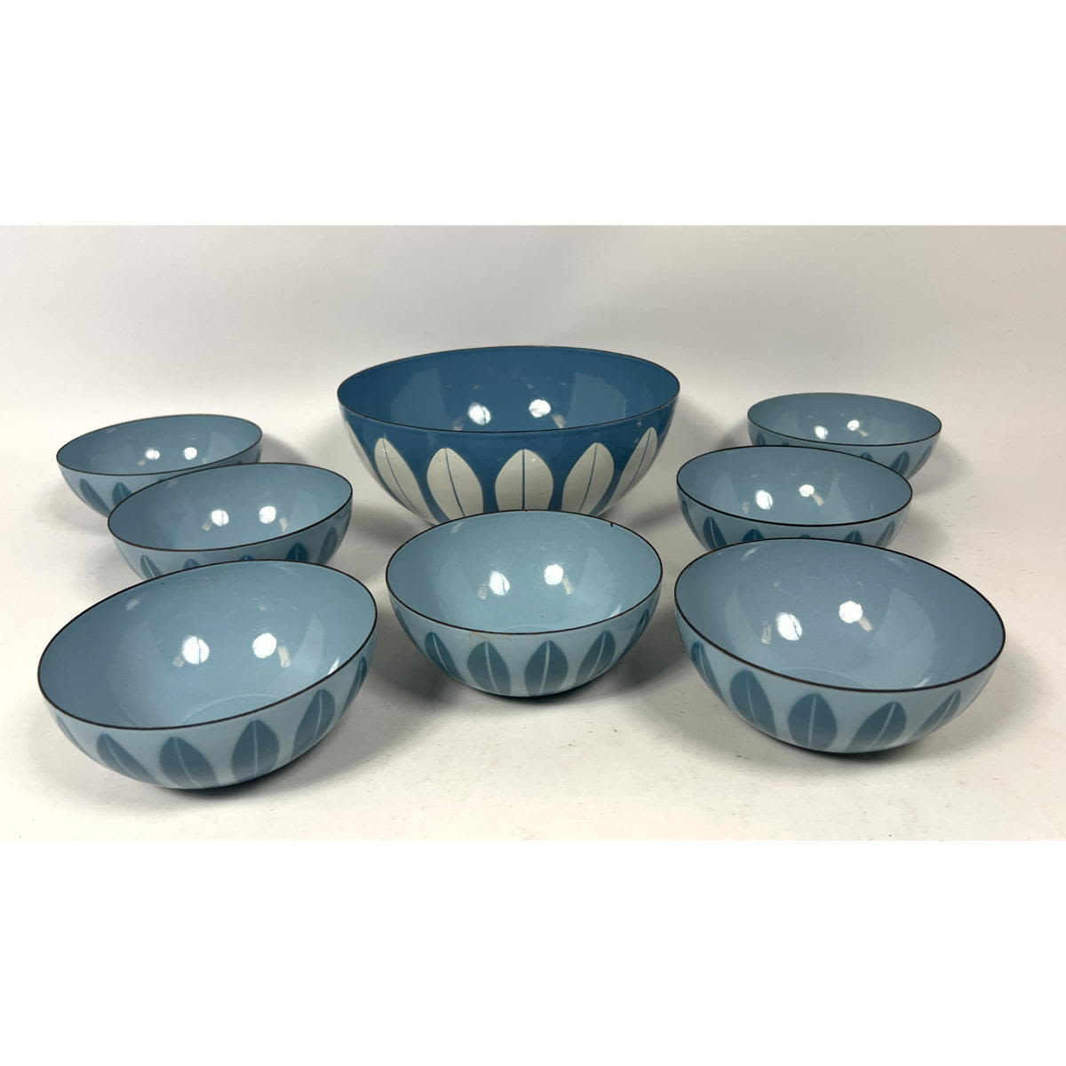 8pc CATHRINEHOLM Lotus Enamel
