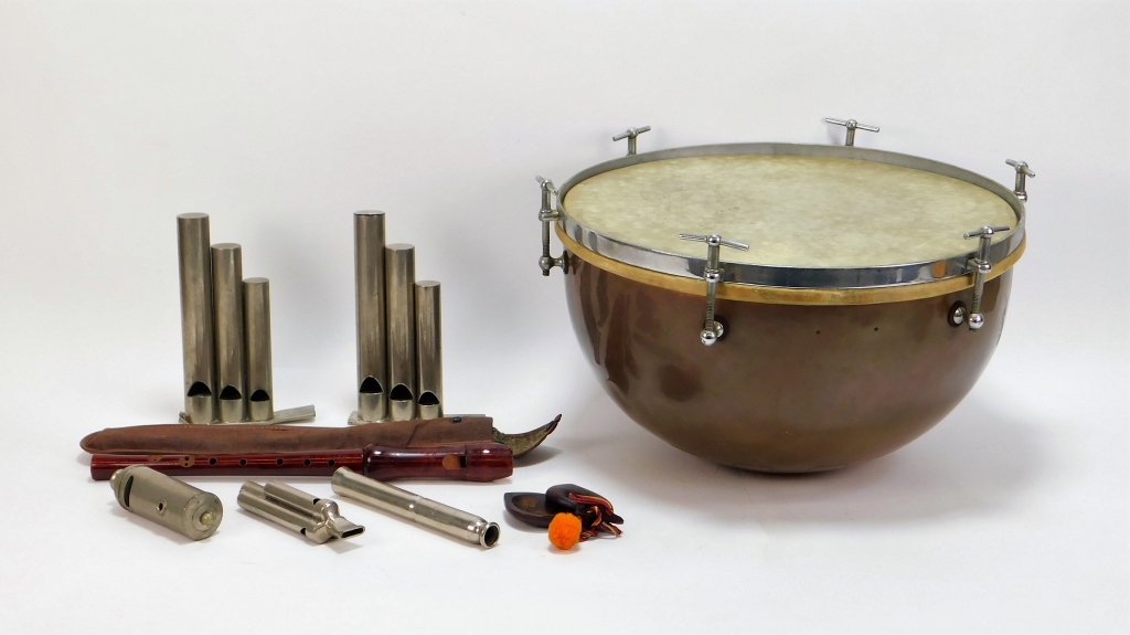 8PC COPPER DRUM & WHISTLE