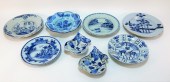 8PC DELFT BLUE AND WHITE POTTE