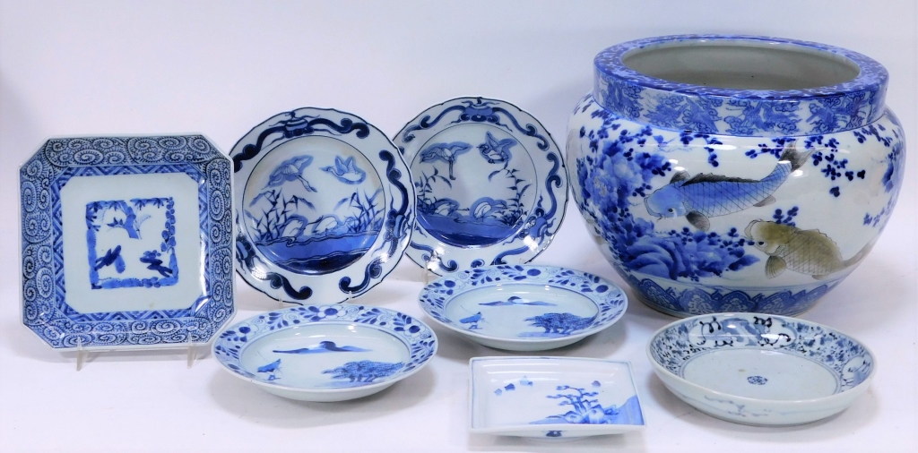 8PC JAPANESE BLUE & WHITE IMARI